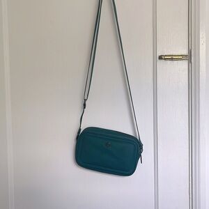 Lululemon Crossbody Camera Bag 2L - Teal USED TWICE!